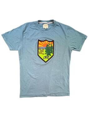 Red Jacket Brand Blue Stitched Patch Tshirt - L